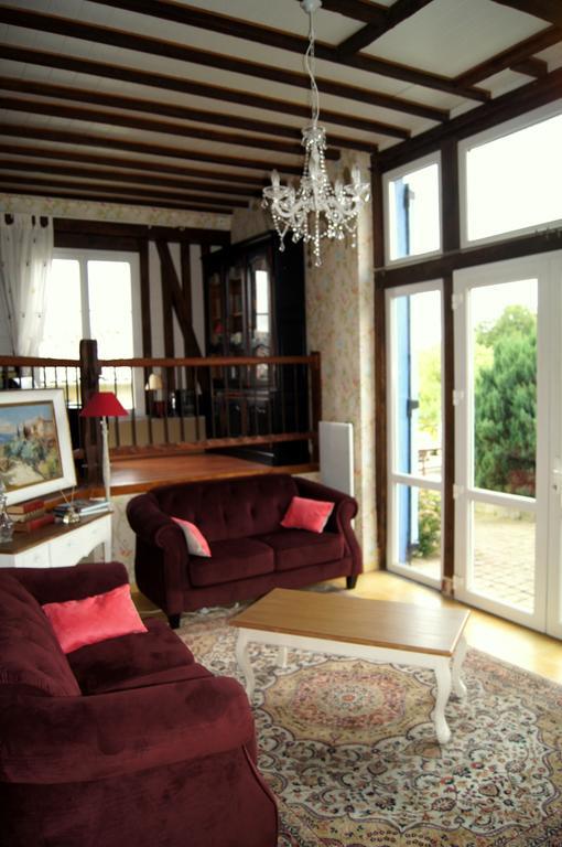 Le Clos Lauradiere Cormeilles  Екстериор снимка
