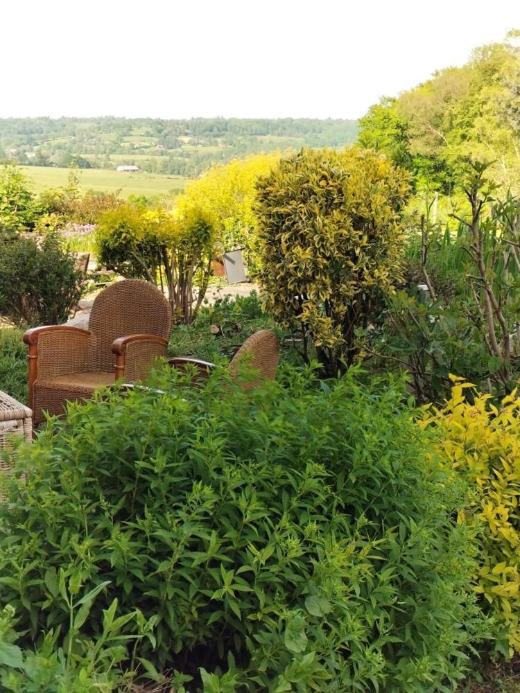 Le Clos Lauradiere Cormeilles  Екстериор снимка